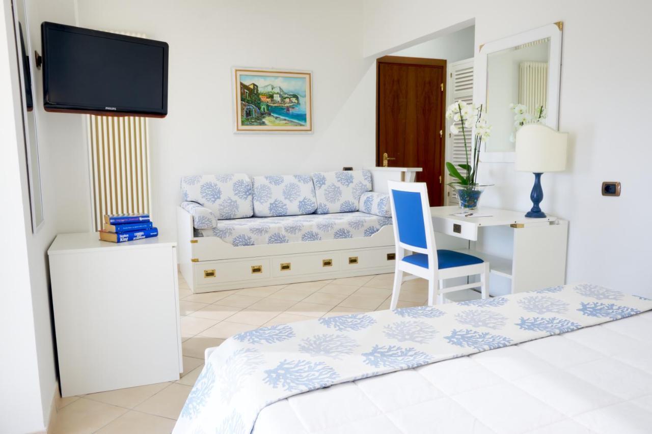 Hotel Caesar Residence & SPA Camaiore Bagian luar foto